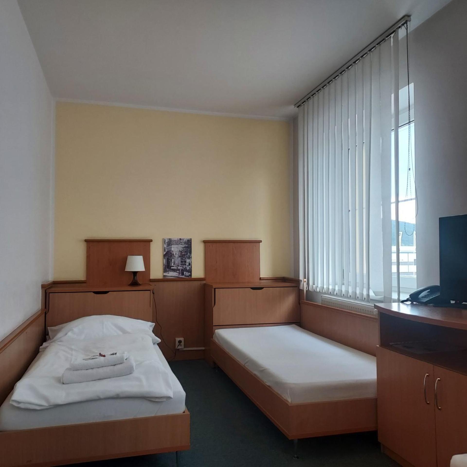 Garni G Hotel Zilina Žilina Exterior foto