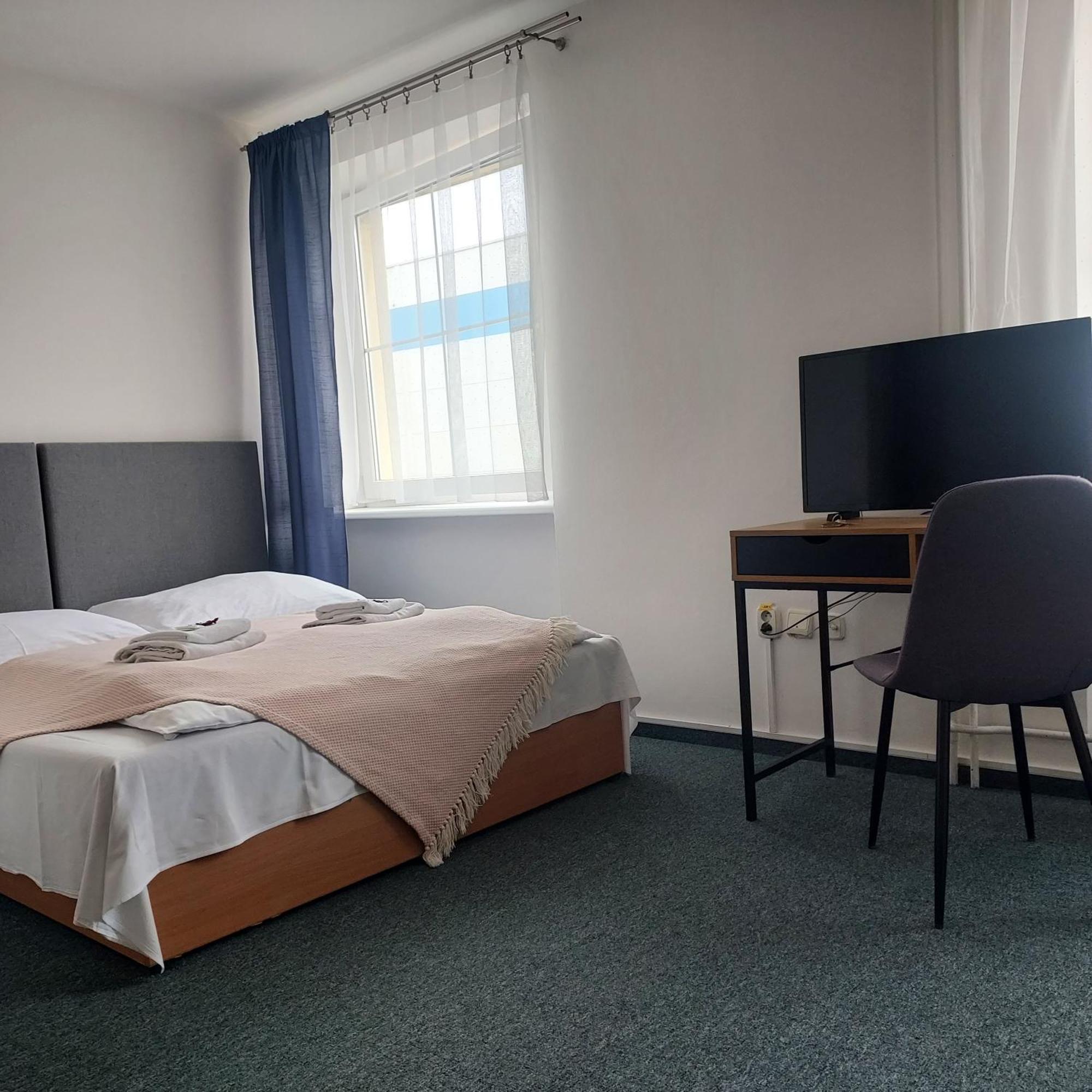 Garni G Hotel Zilina Žilina Exterior foto