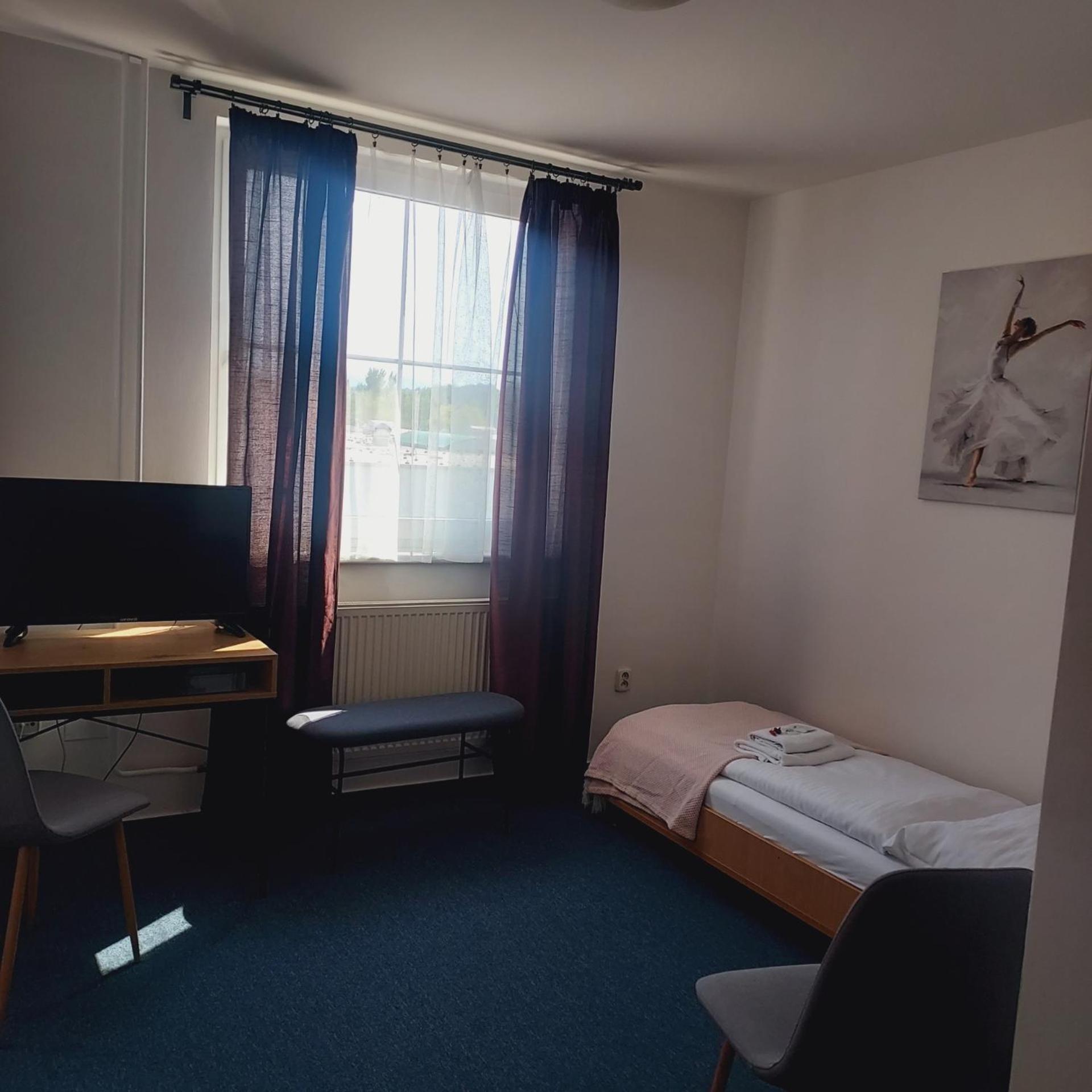 Garni G Hotel Zilina Žilina Exterior foto